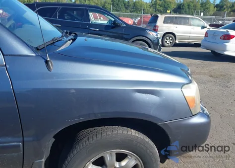 2004 Toyota Highlander V6 from USA, damaged, VIN JTEEP21A240049805